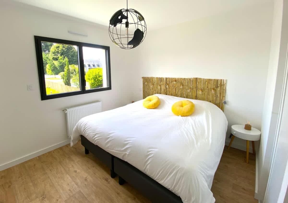 CARANTEC MAISON NEUVEJACUZZI JARDIN 8 personnes Extérieur photo